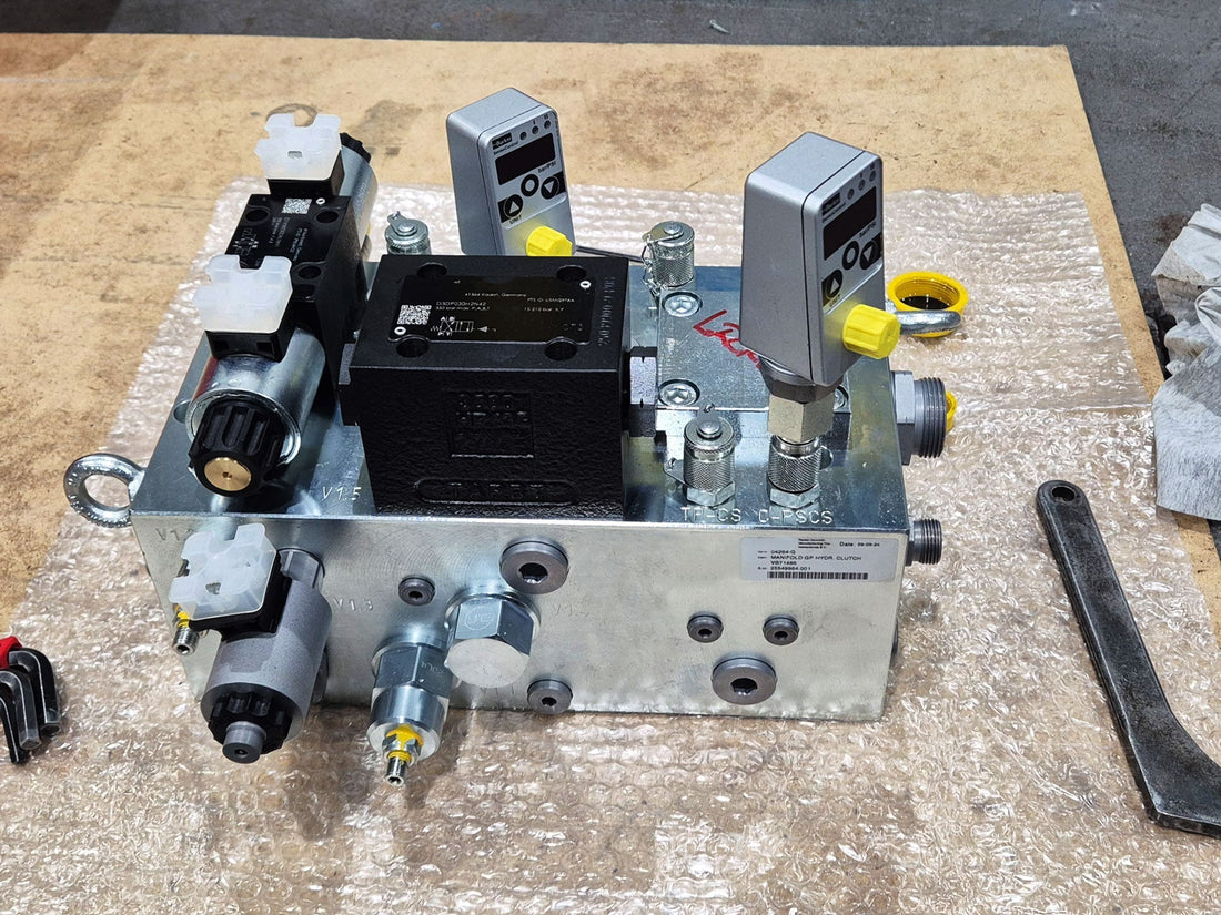Leakage in hydraulic valve block
